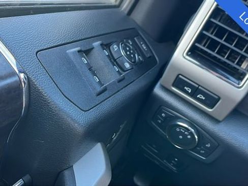 Used 2022 Ford F250 Lariat w/ Lariat Ultimate Package AWD/4WD image 37