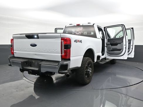 Used 2024 Ford F250 XL w/ 360-Degree Camera Package AWD/4WD image 28