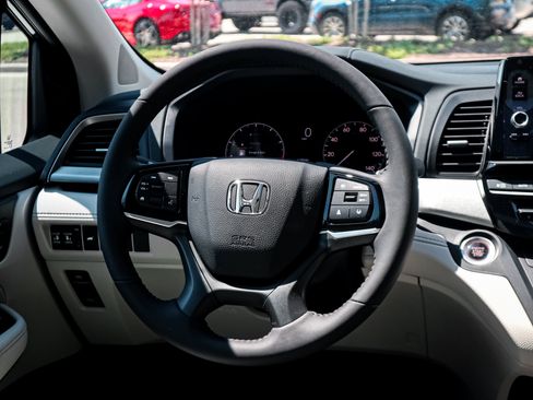 New 2026 Honda Odyssey EX-L image 17