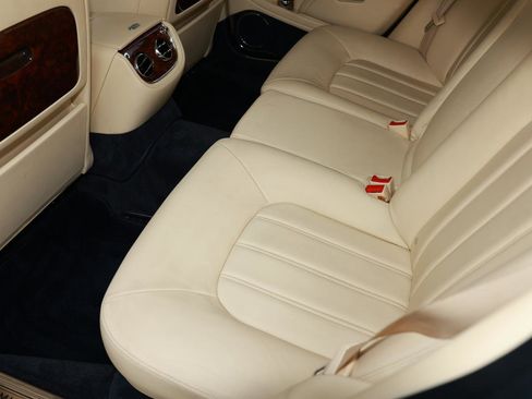 Used 2012 Bentley Mulsanne RWD image 8