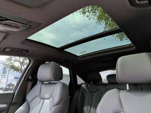 Certified 2023 Audi Q5 2.0T Premium Plus w/ Premium Plus Package image 27