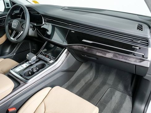 New 2026 Audi Q8 Prestige image 23