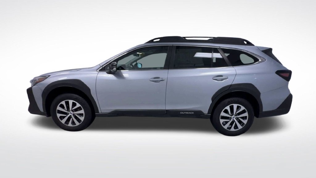 Used 2024 Subaru Outback Premium AWD/4WD image 5