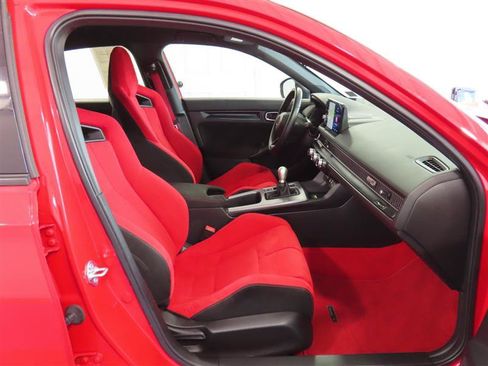 Used 2023 Honda Civic Type R image 31