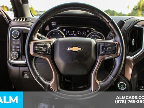Used 2022 Chevrolet Silverado 3500 High Country image 25