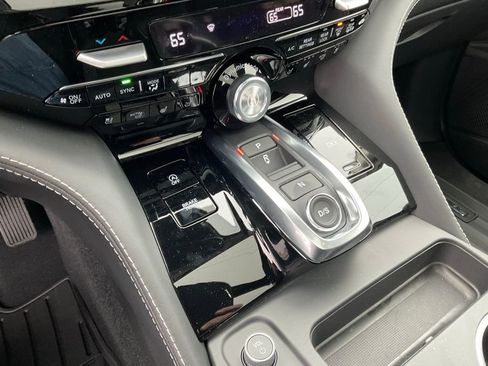 New 2026 Acura MDX w/ Advance Package AWD/4WD image 15