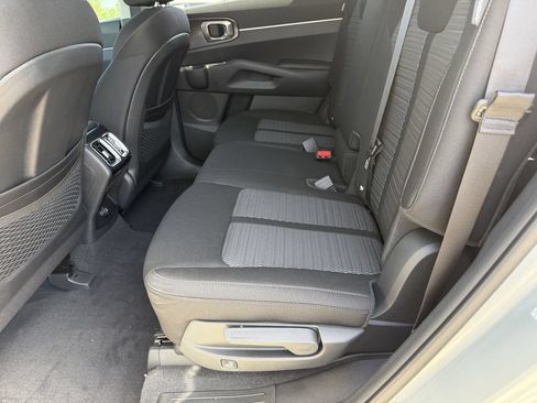 New 2026 Kia Sorento LX FWD image 18