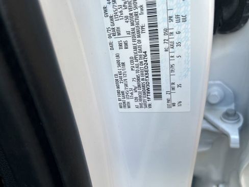 Used 2025 Ford F350 XLT image 45