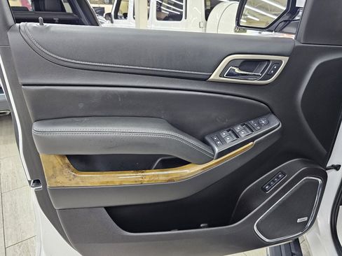 Used 2017 GMC Yukon Denali w/ Open Road Package image 44