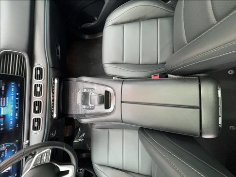 Used 2022 Mercedes-Benz GLE 350 4MATIC image 35