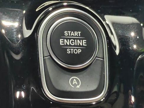 Used 2022 Mercedes-Benz A 220 image 13