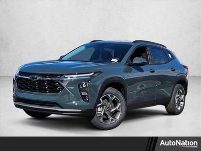 New 2026 Chevrolet Trax LT w/ LPO, Blackout Package