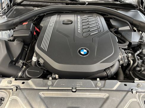 Used 2025 BMW M240i Coupe RWD image 36