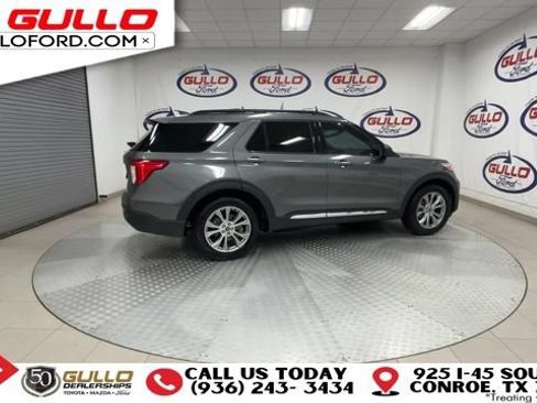 Certified 2023 Ford Explorer XLT w/ Equipment Group 202A RWD image 2