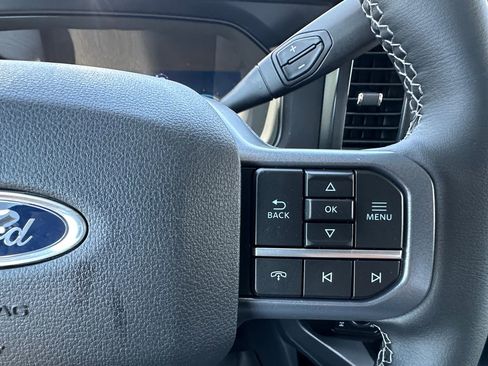 New 2026 Ford F250 Lariat w/ Black Appearance Package AWD/4WD image 28