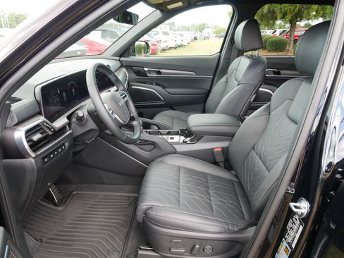 Used 2025 Kia Telluride SX X-Line image 16
