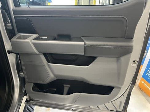 Used 2022 Ford F150 XLT w/ Equipment Group 302A High image 33