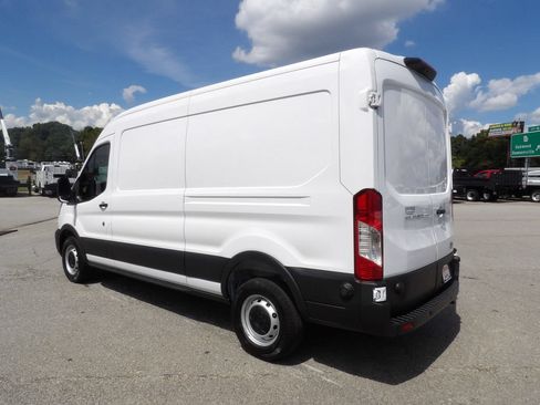 Used 2025 Ford Transit 250 148 Medium Roof w/ Load Area Protection Package RWD image 4