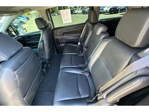 Used 2023 Honda Odyssey Touring image 14