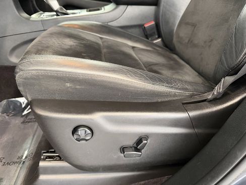 Used 2017 Jeep Grand Cherokee Altitude image 9