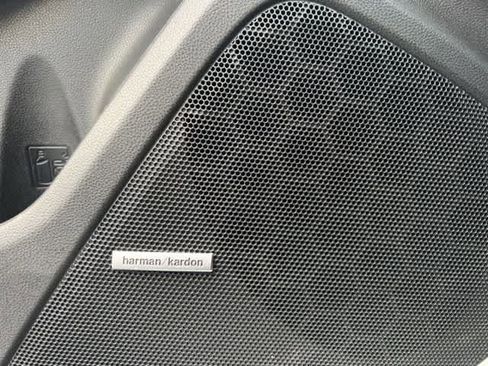 Used 2023 Subaru Crosstrek 2.5i Limited image 19