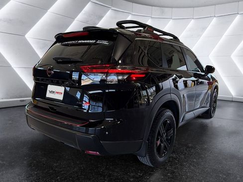 Used 2025 Nissan Rogue SV w/ Rock Creek Premium Package image 4