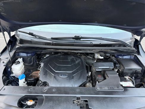 Used 2019 Kia Sedona EX image 14