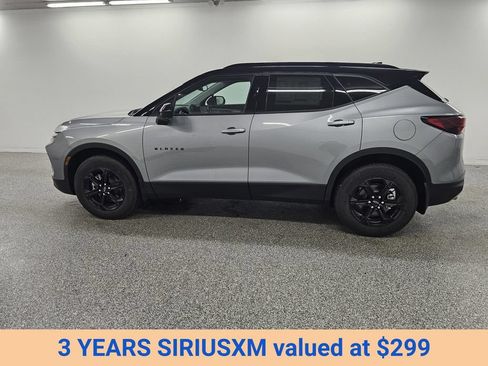 New 2026 Chevrolet Blazer LT w/ Convenience Package AWD/4WD image 9