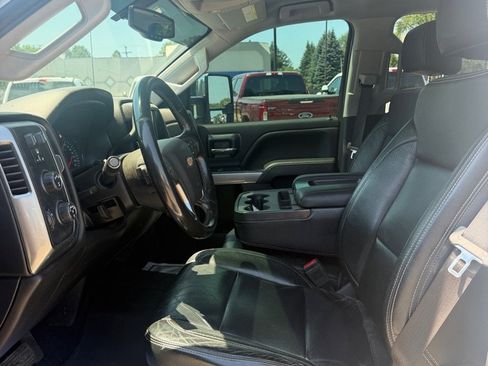 Used 2019 Chevrolet Silverado 2500 LT w/ Custom Sport Edition AWD/4WD image 14