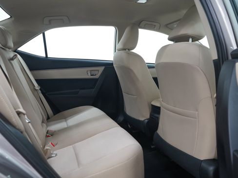 Used 2016 Toyota Corolla LE FWD image 12