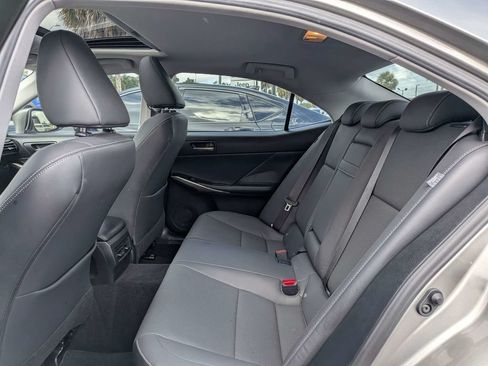 Used 2019 Lexus IS 300 w/ Accessory Package RWD image 9