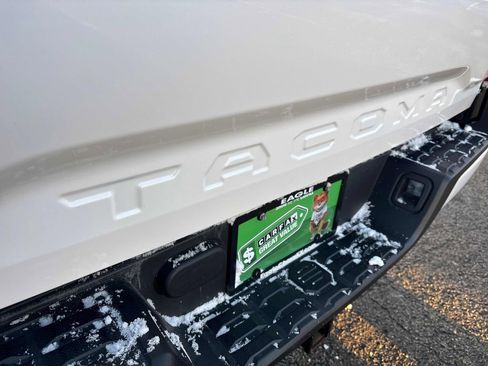 Used 2023 Toyota Tacoma SR w/ SR Convenience Package image 38