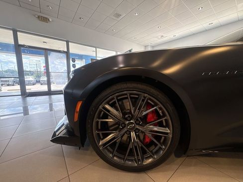 Used 2024 Chevrolet Camaro ZL1 RWD image 34