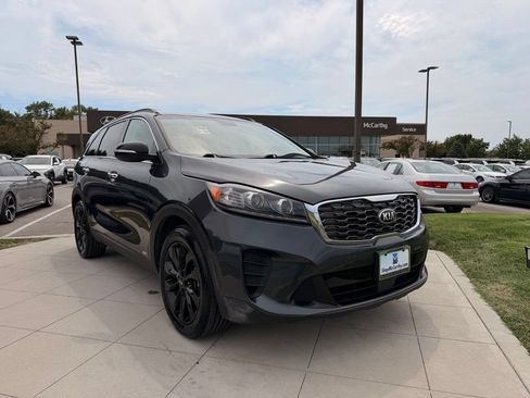 Used 2020 Kia Sorento S AWD/4WD image 10