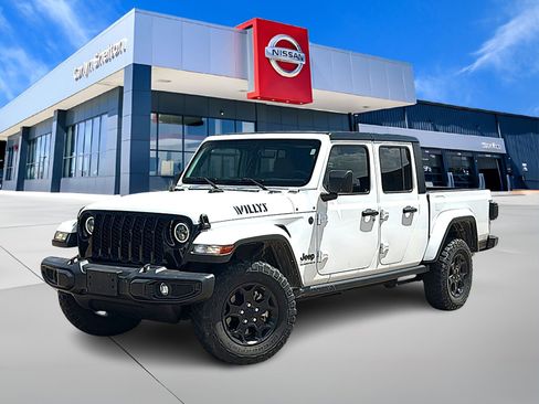 Used 2023 Jeep Gladiator Sport AWD/4WD image 1