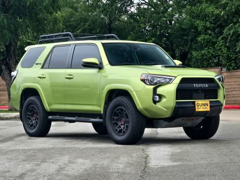 Used 2022 Toyota 4Runner TRD Pro AWD/4WD image 3