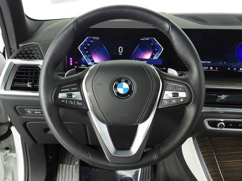 Used 2026 BMW X5 sDrive40i RWD image 27