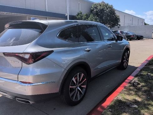 Used 2025 Acura MDX FWD w/ Technology Package image 4
