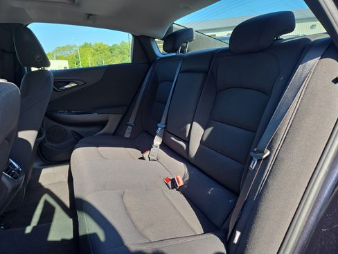 Used 2023 Chevrolet Malibu LT image 27