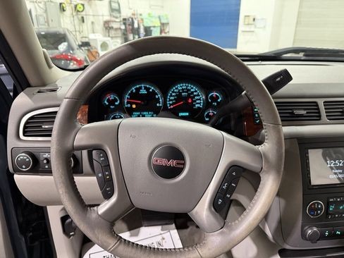 Used 2012 GMC Sierra 1500 SLT w/ SLT Convenience Package image 6