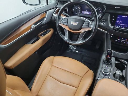 Used 2022 Cadillac XT5 Premium Luxury w/ Technology Package FWD image 15