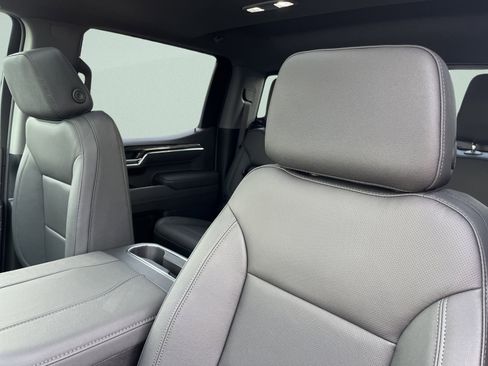 New 2026 Chevrolet Silverado 1500 LTZ w/ LTZ Premium Package image 12