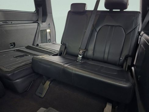 Used 2019 Ford Expedition Limited w/ Equipment Group 302A image 30