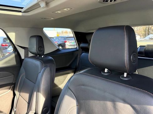 Used 2018 Chevrolet Traverse Premier image 7