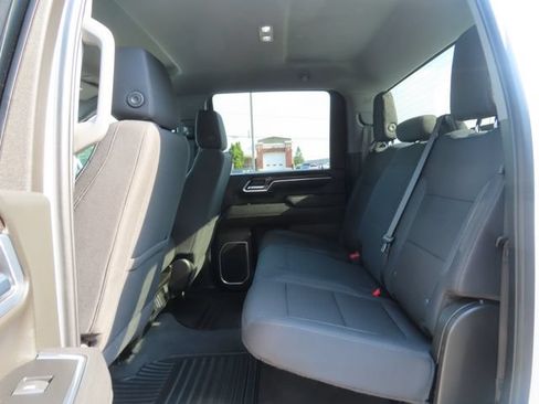 Used 2025 Chevrolet Silverado 2500 LT w/ Convenience Package AWD/4WD image 22