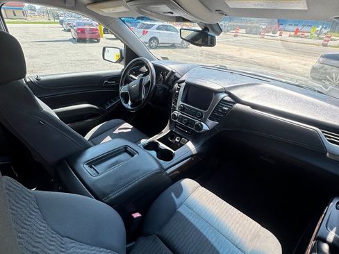 Used 2019 Chevrolet Tahoe LS AWD/4WD image 8
