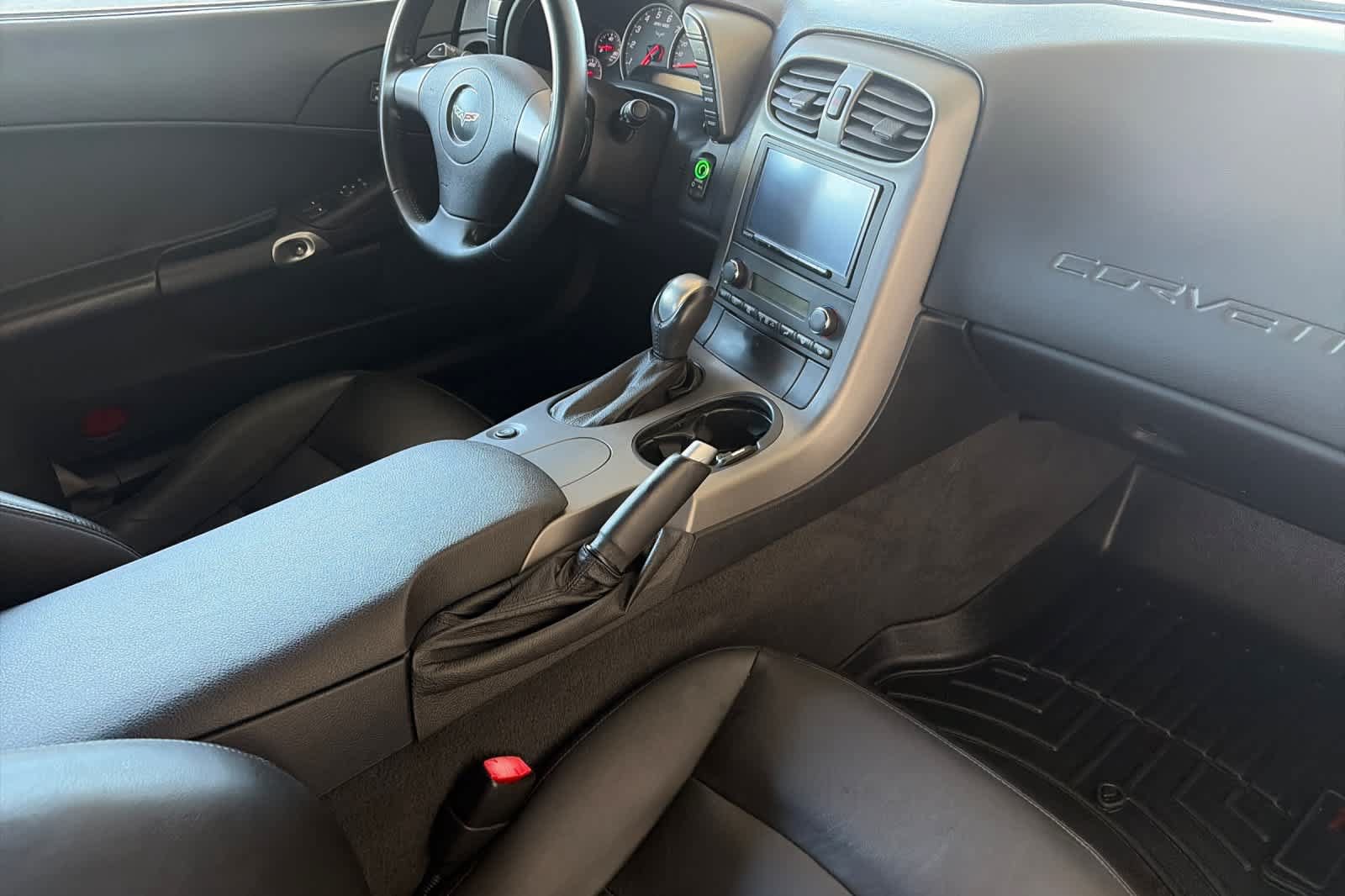 Used 2007 Chevrolet Corvette Coupe RWD image 14