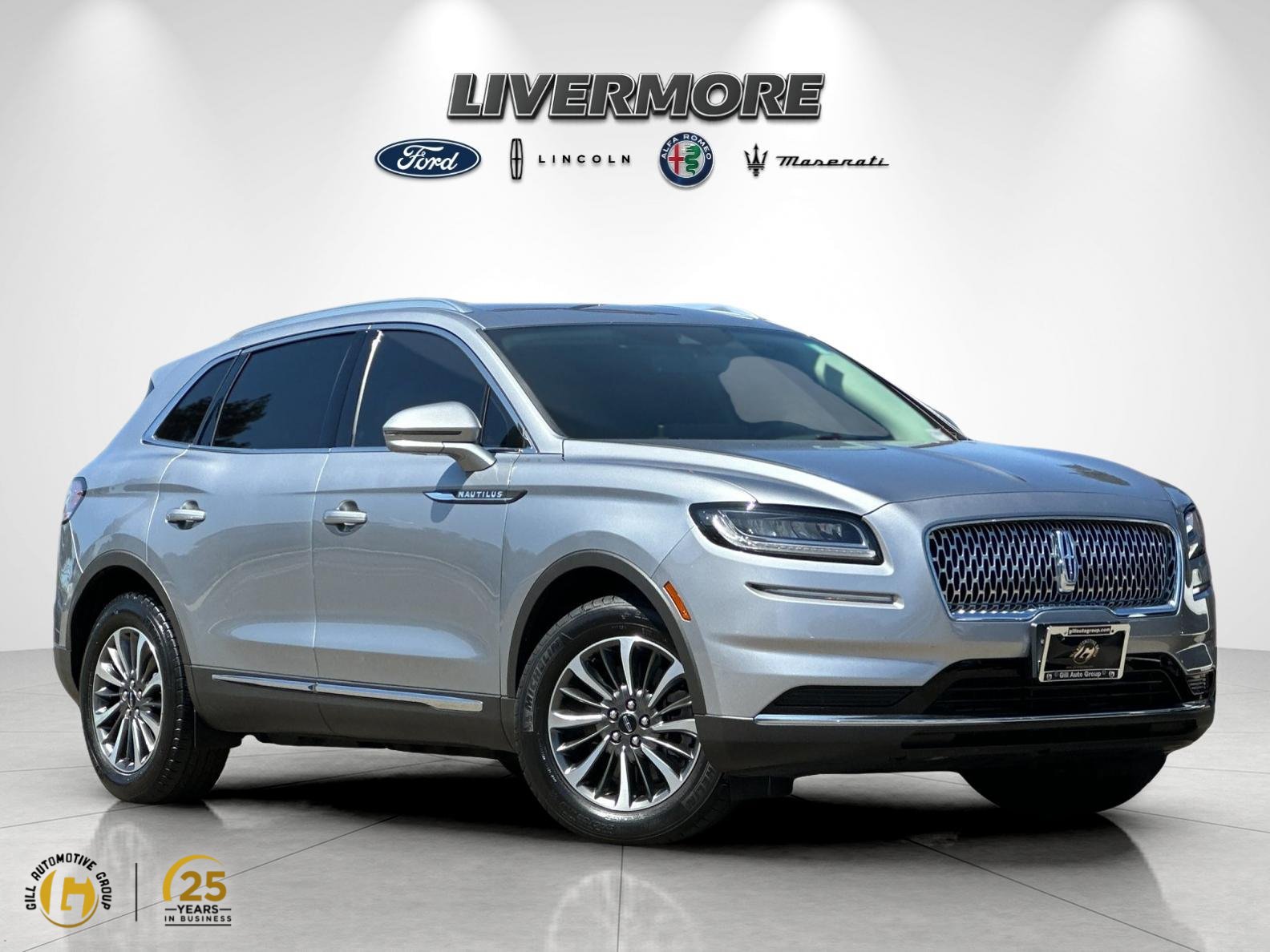 Certified 2023 Lincoln Nautilus FWD w/ Premium Package image 1