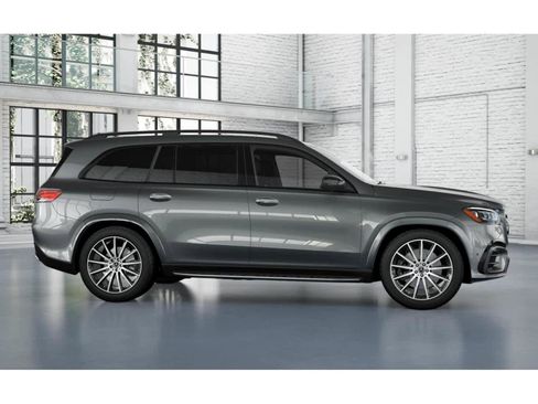 New 2026 Mercedes-Benz GLS 580 4MATIC image 27