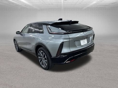 Certified 2025 Cadillac Lyriq Sport AWD/4WD image 7